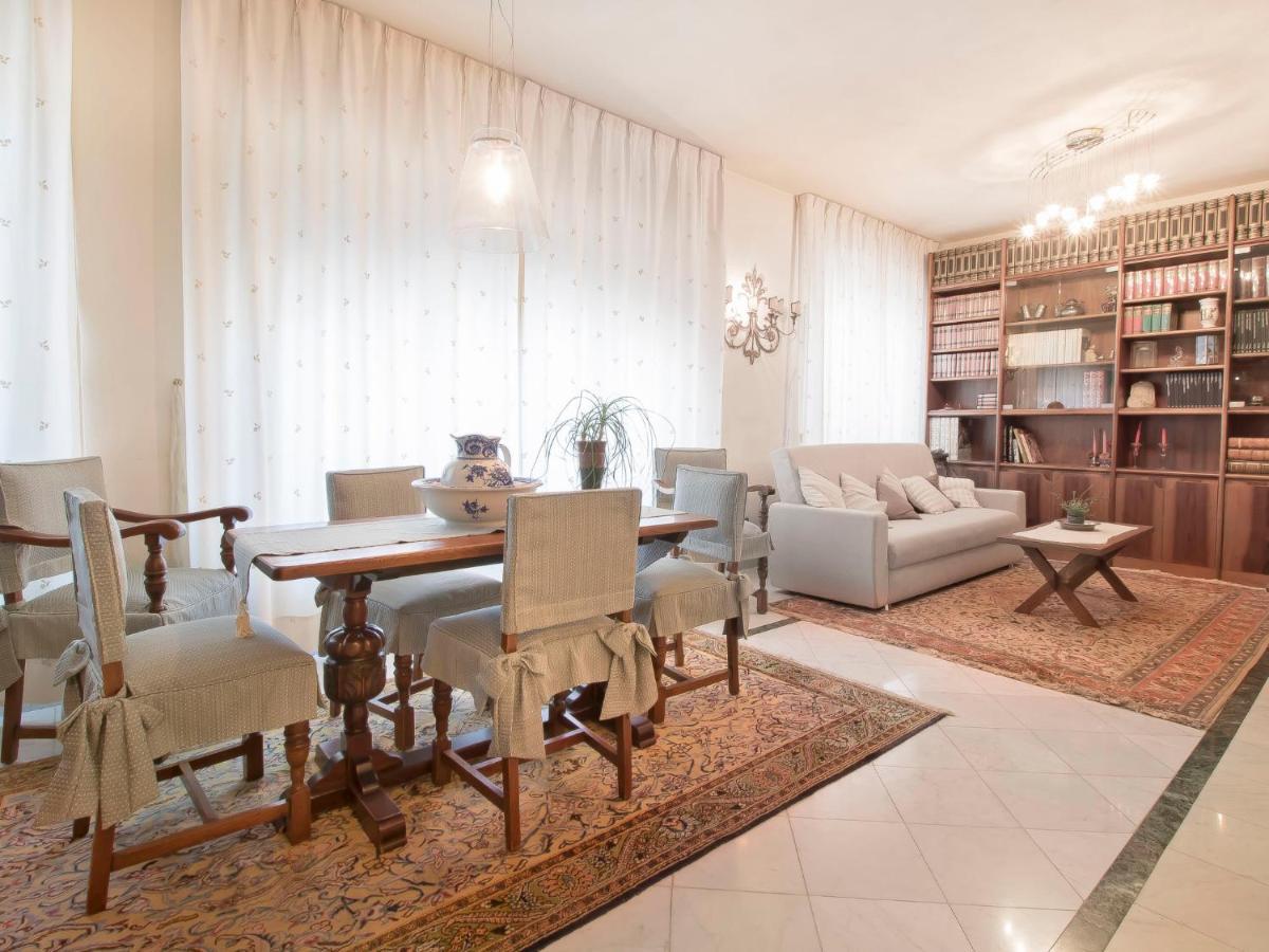 Apartment Lungomare By Interhome Viareggio Exterior photo